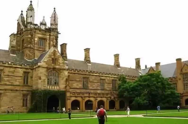 新闻纪实评书·晓妍开讲⑦丨昔日出国是梦想 如今“海归”成潮流