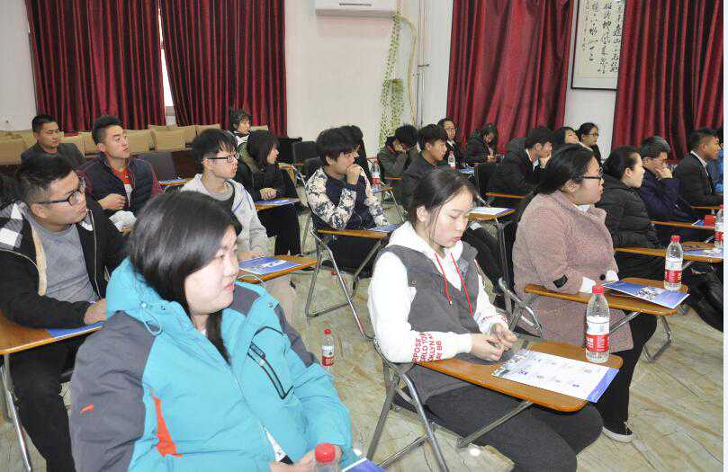 推纯爱《秉性下等》：卧底警察VS音乐老师，他犯了错，如今来赎罪